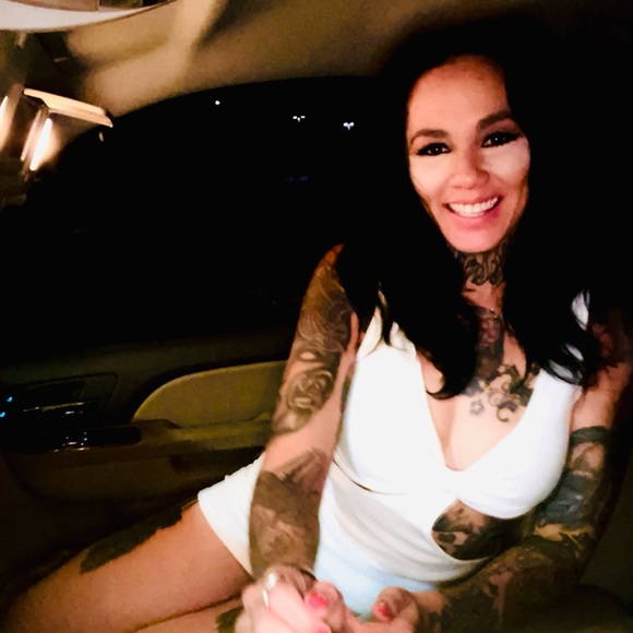 Meet your Posher, Alexis - Picture 5 of 12